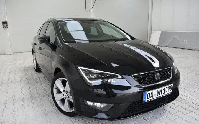 seat Seat Leon cena 49900 przebieg: 198000, rok produkcji 2015 z Elbląg